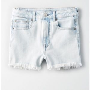 NWT AE HIGH WAIST SHORTS SIZE 8